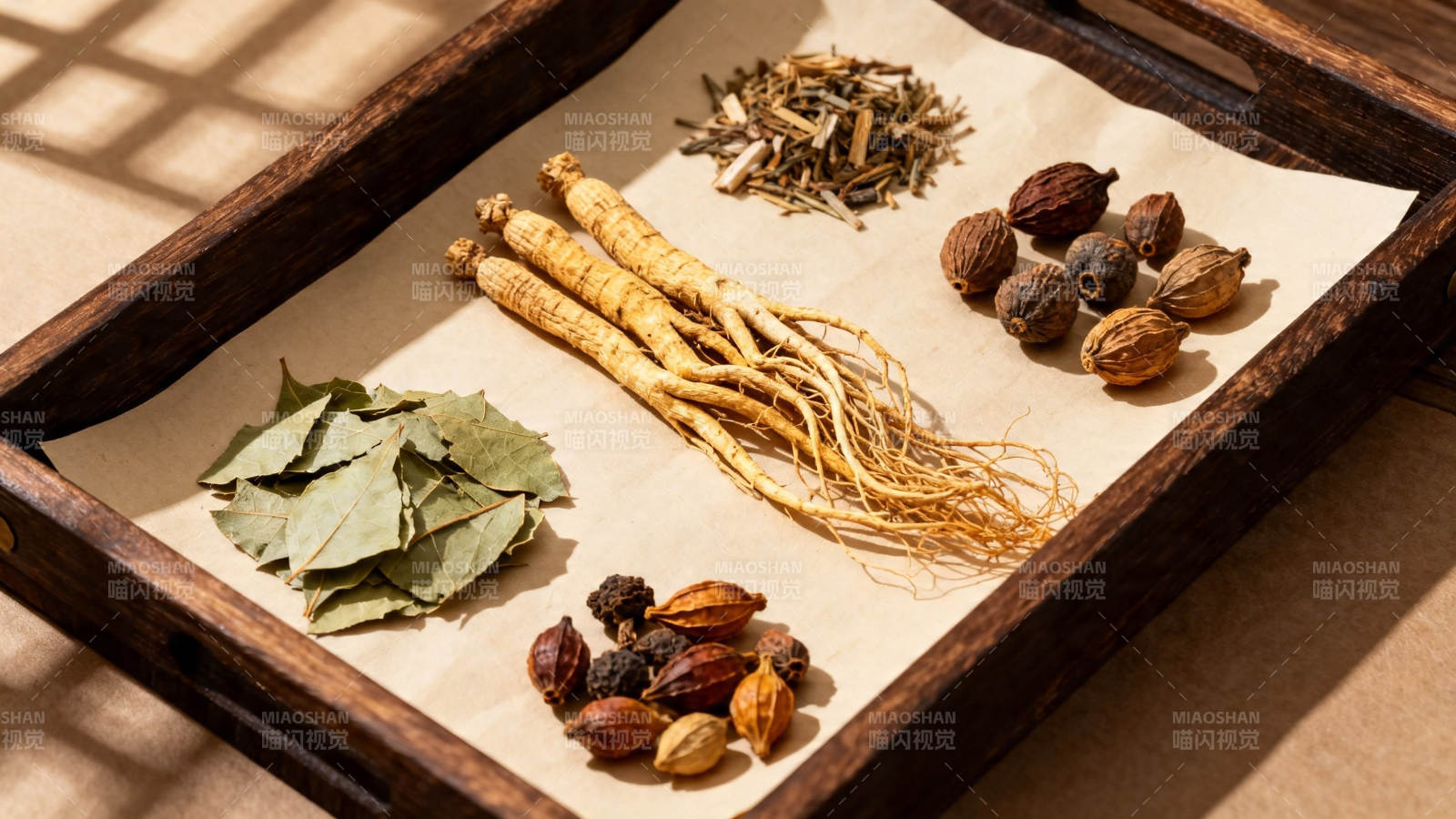 中药药材托盘展示图片