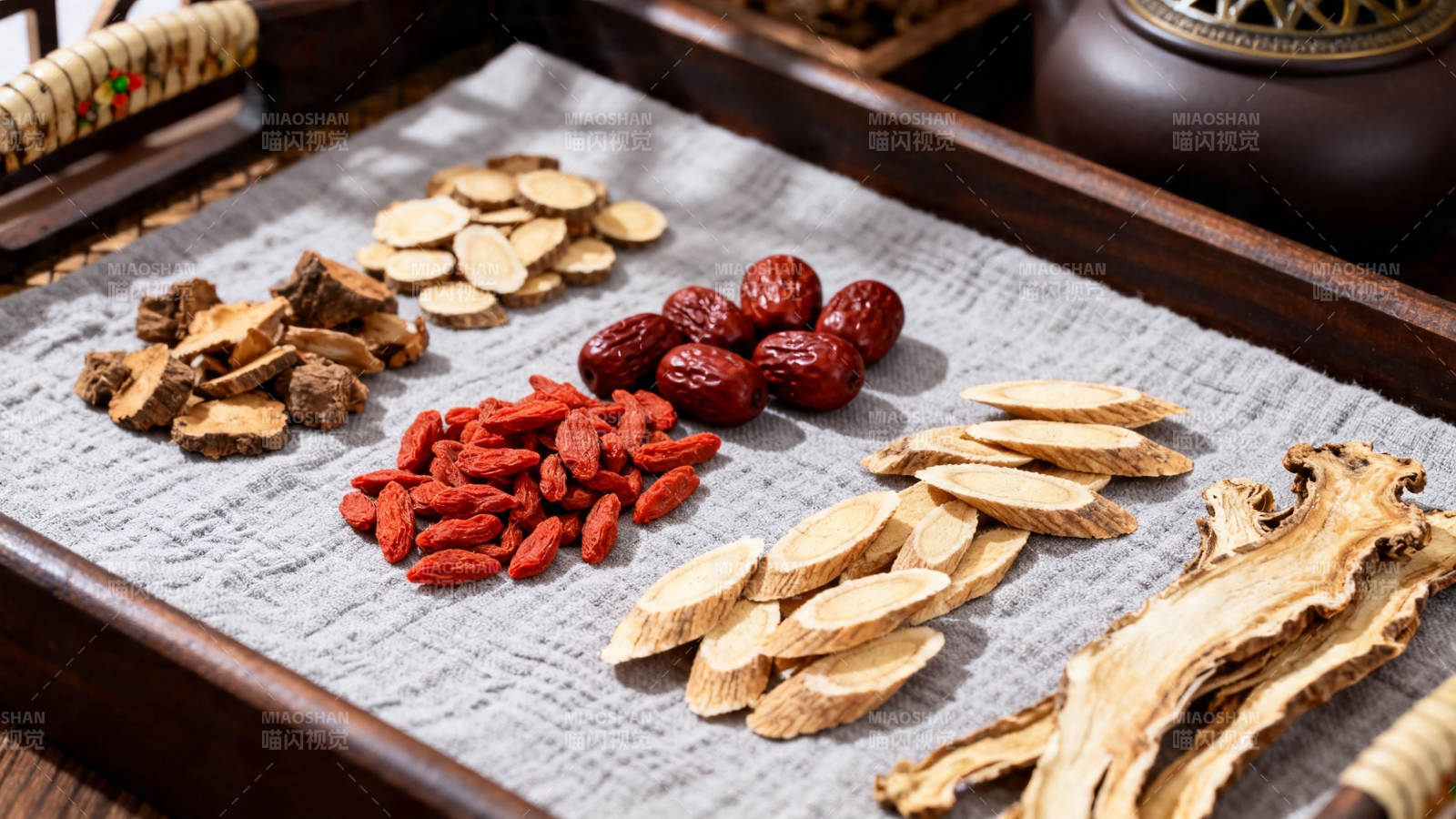 中药材托盘陈列图图片