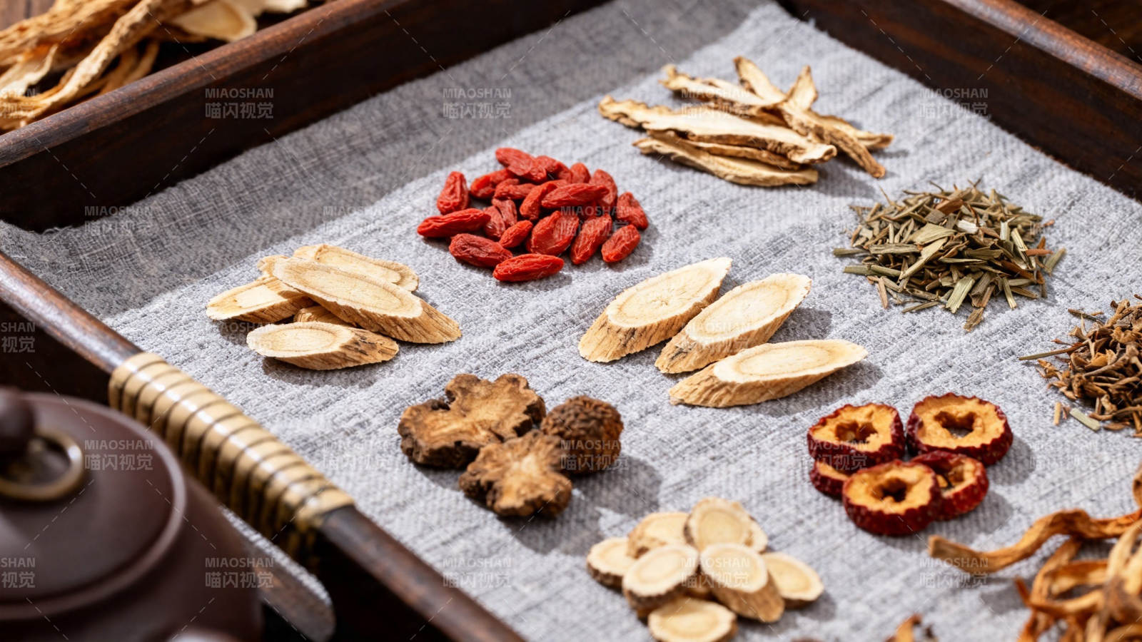 中药养生药材特写图片