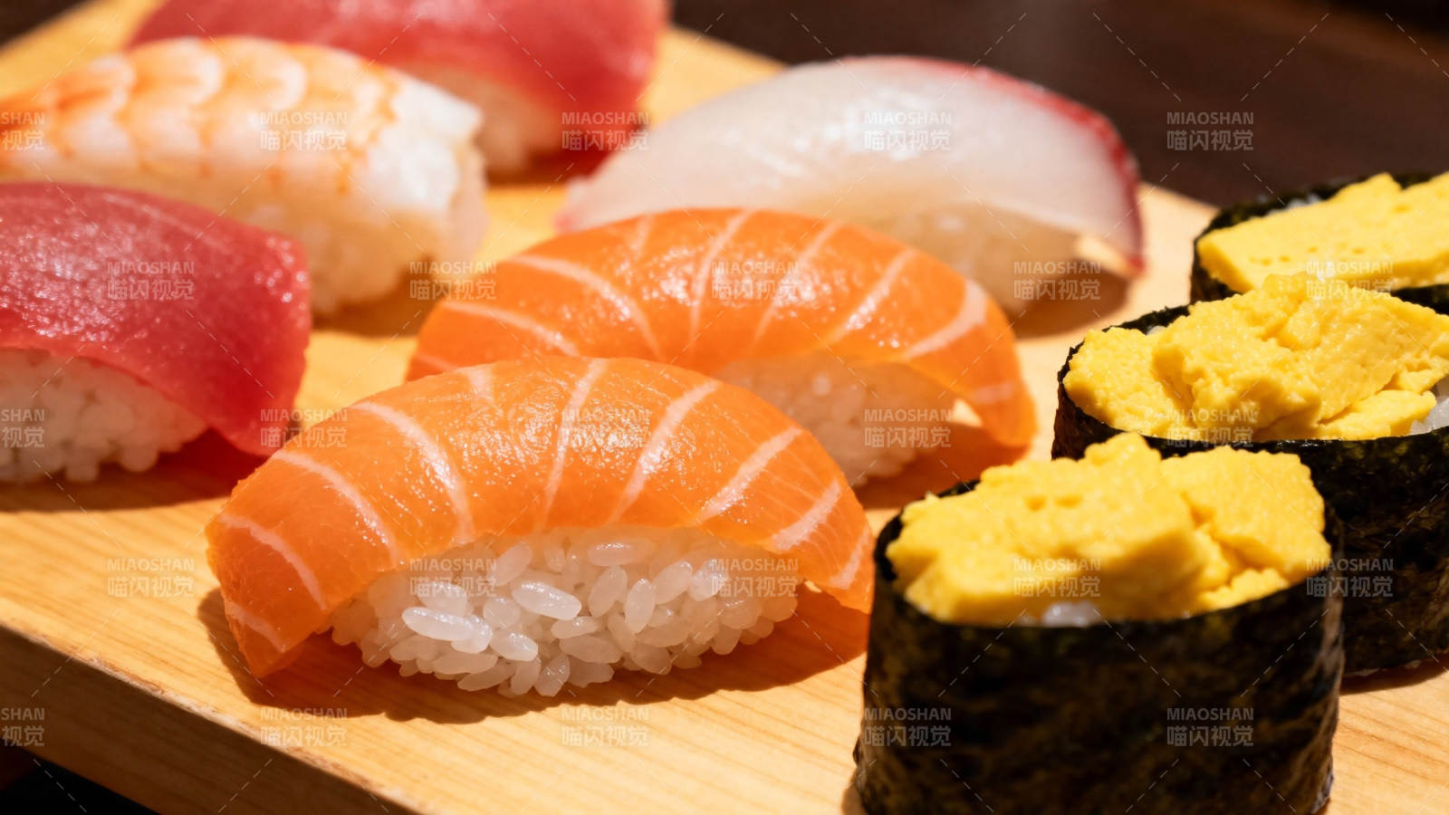 寿司拼盘 鲜美味不胜收图片