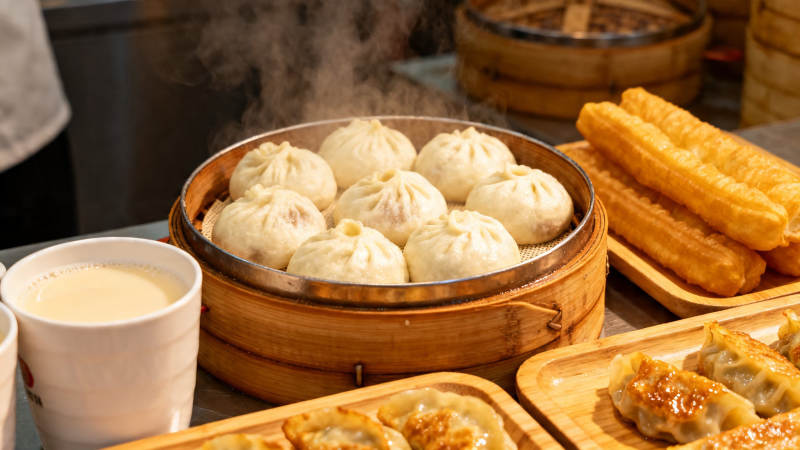 中式早餐 包子油条豆浆图片