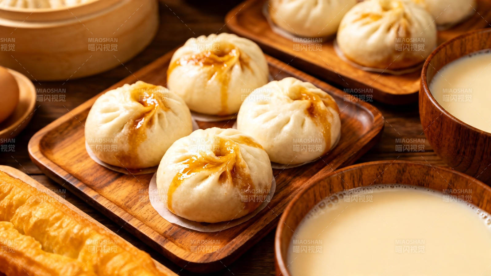 小笼包配豆浆 经典早餐图片