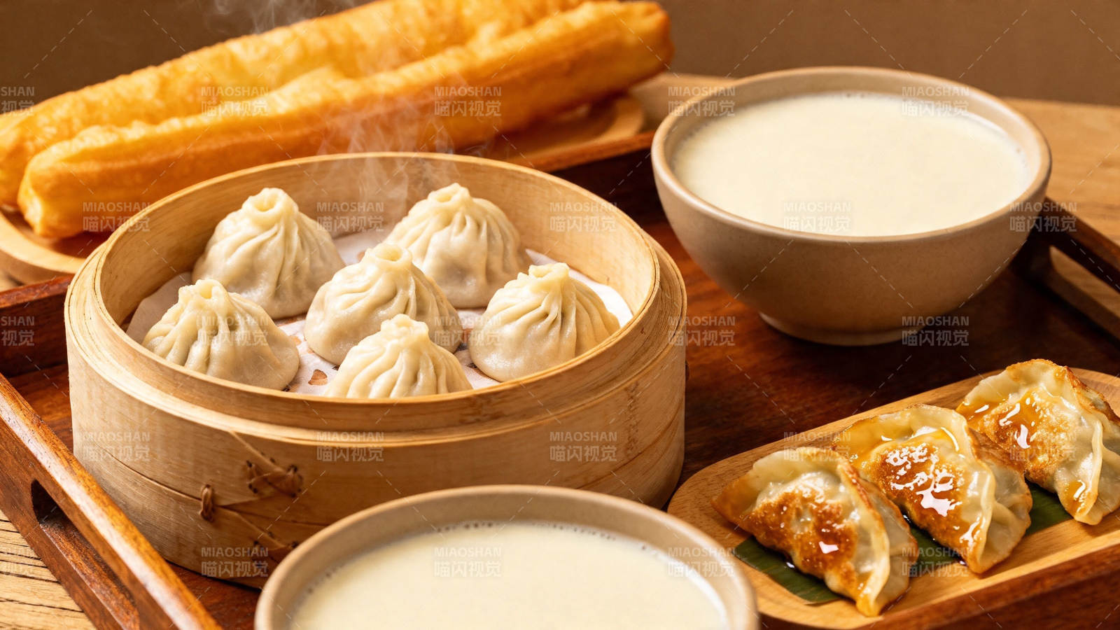 中式早餐 豆浆油条小笼包图片