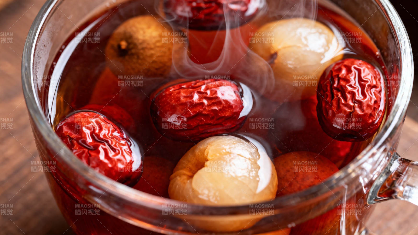 红枣桂圆养生茶图片