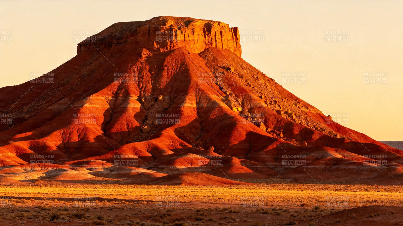 红岩夕照 荒漠孤峰壮美图片