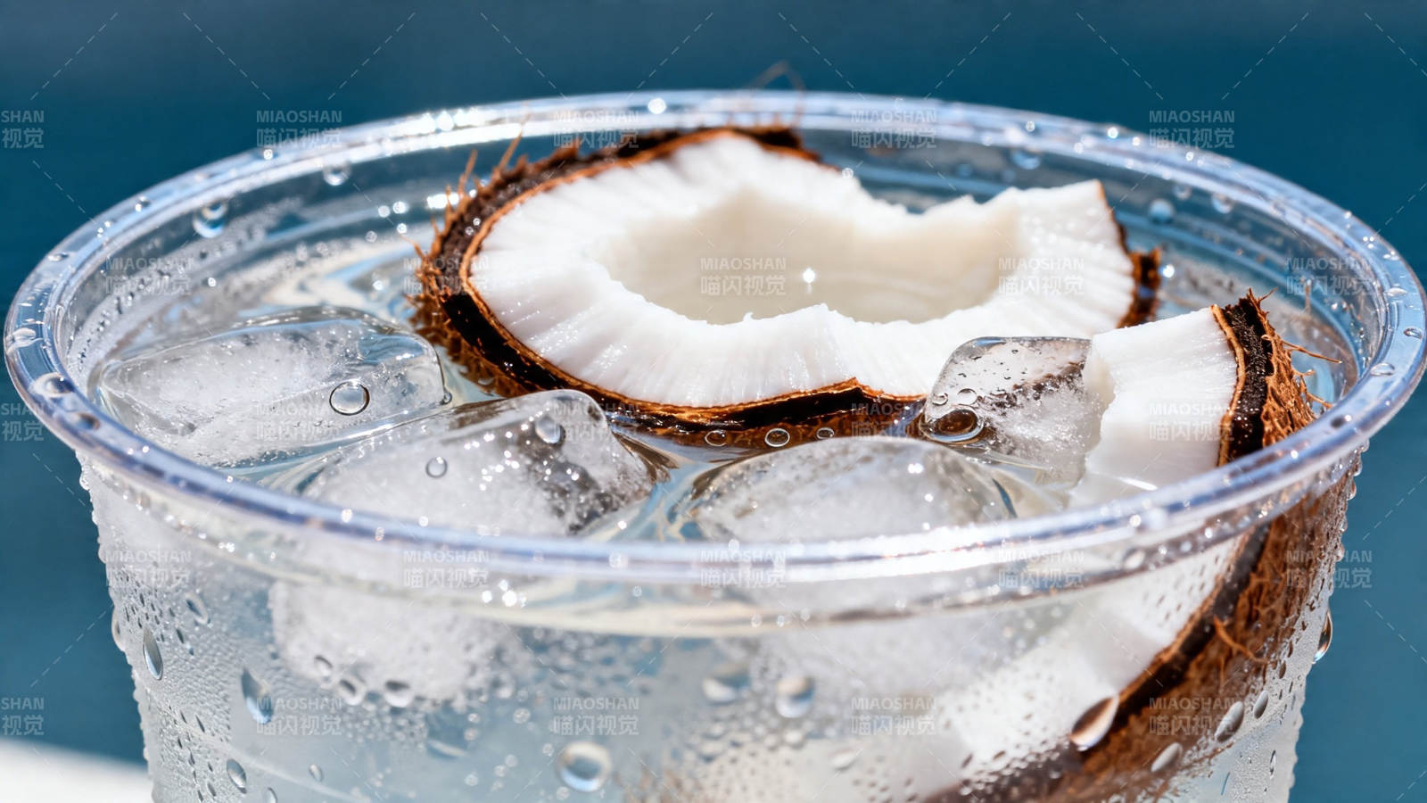 冰椰水 清凉一夏图片