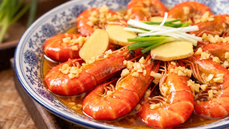 蒜香红虾 鲜香诱人图片