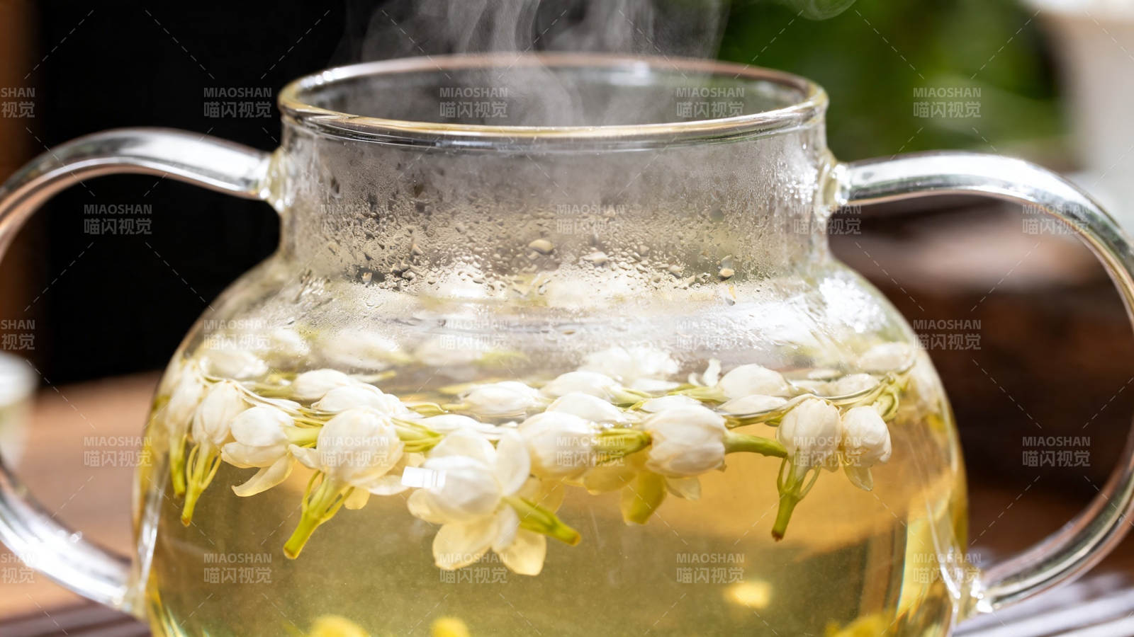 茉莉花茶 清香四溢图片