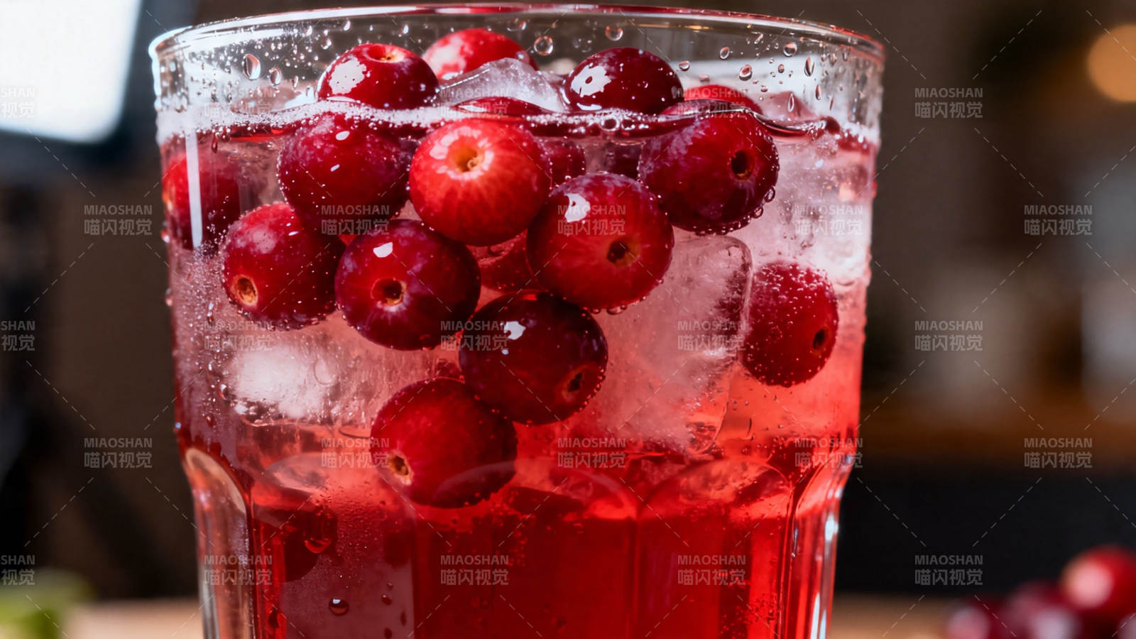 冰镇蔓越莓饮 清爽诱人图片