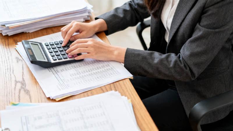 财务办公 计算器与报表图片