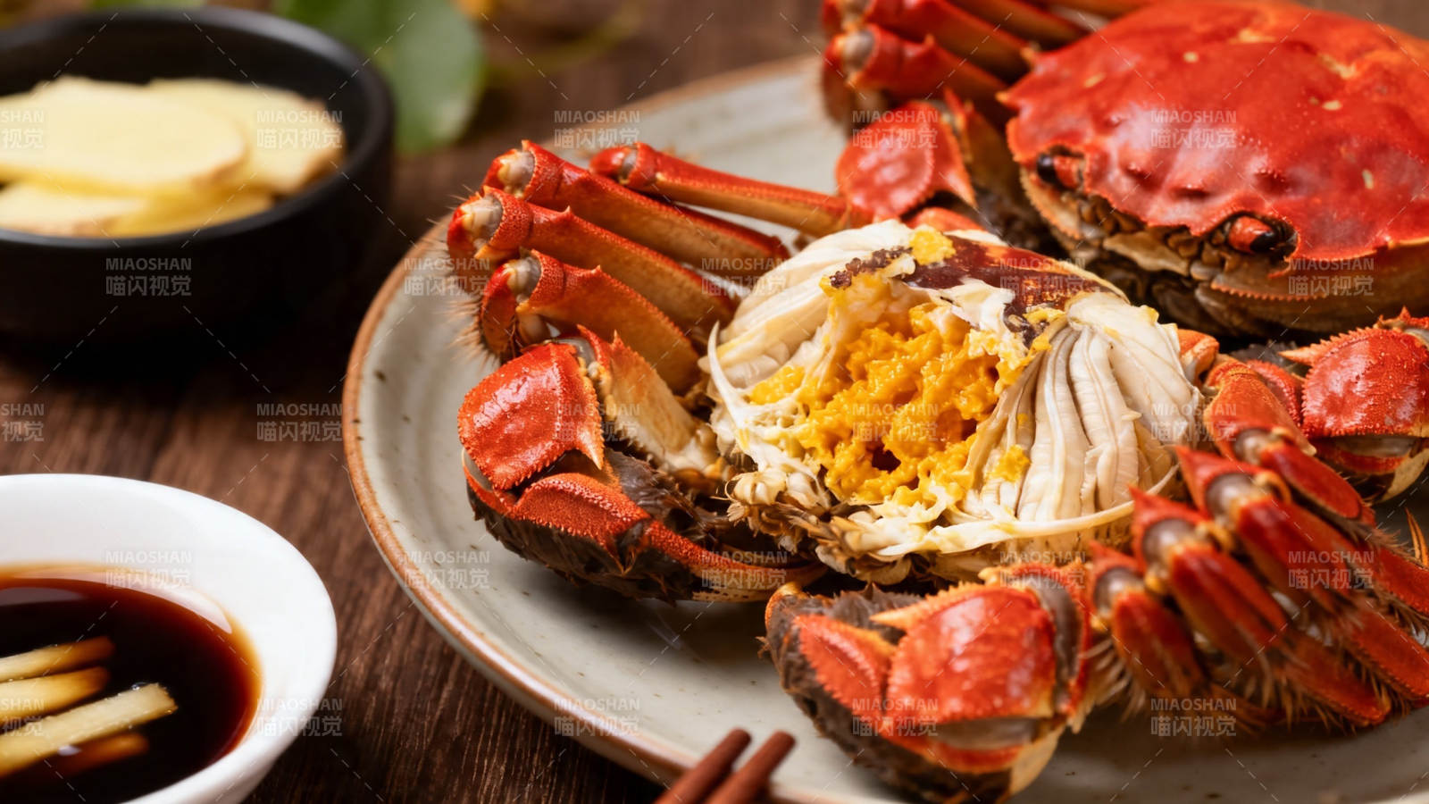 蟹黄满溢 鲜香诱人图片