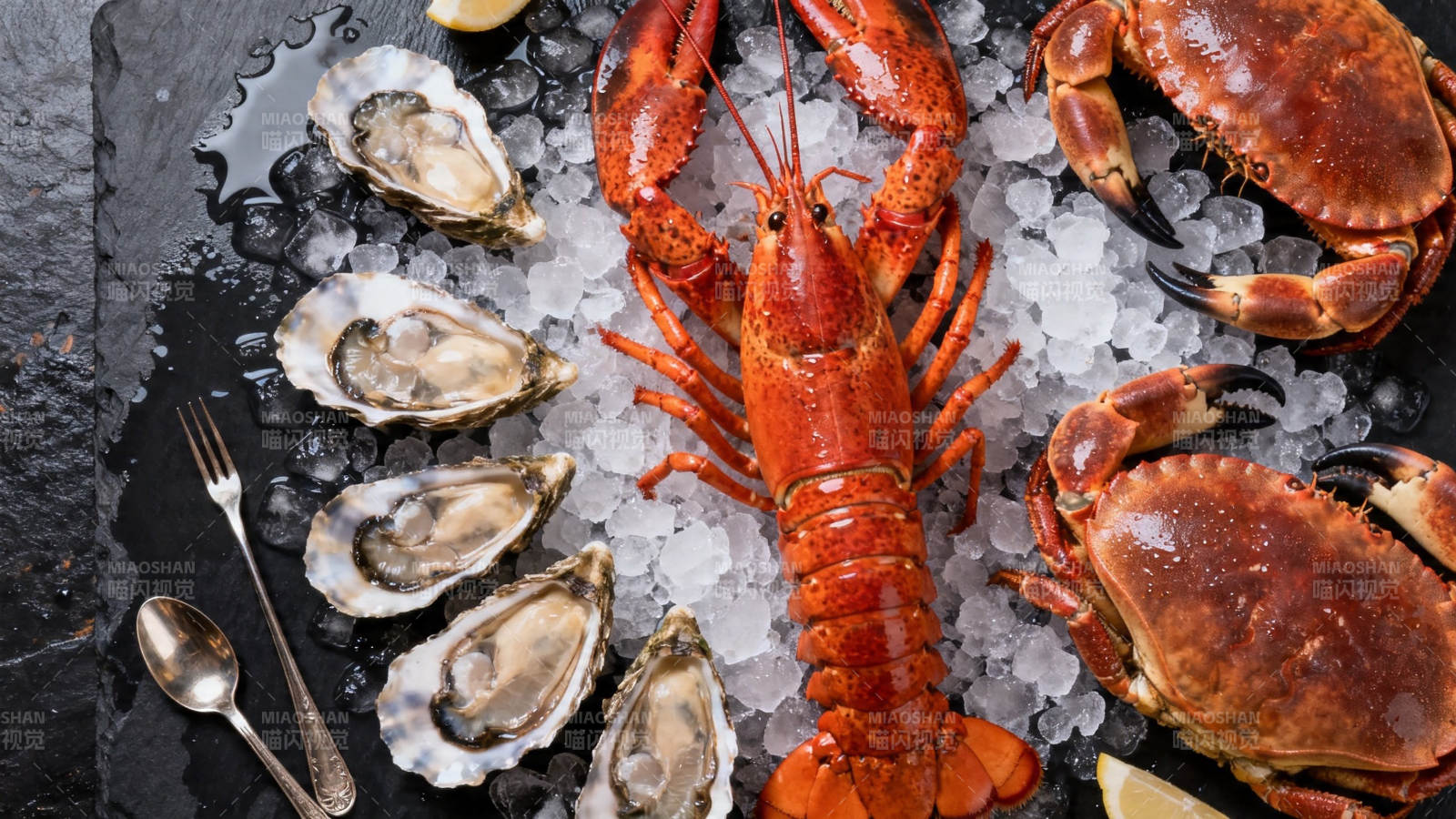 冰镇海鲜盛宴 龙虾蟹蚝图片