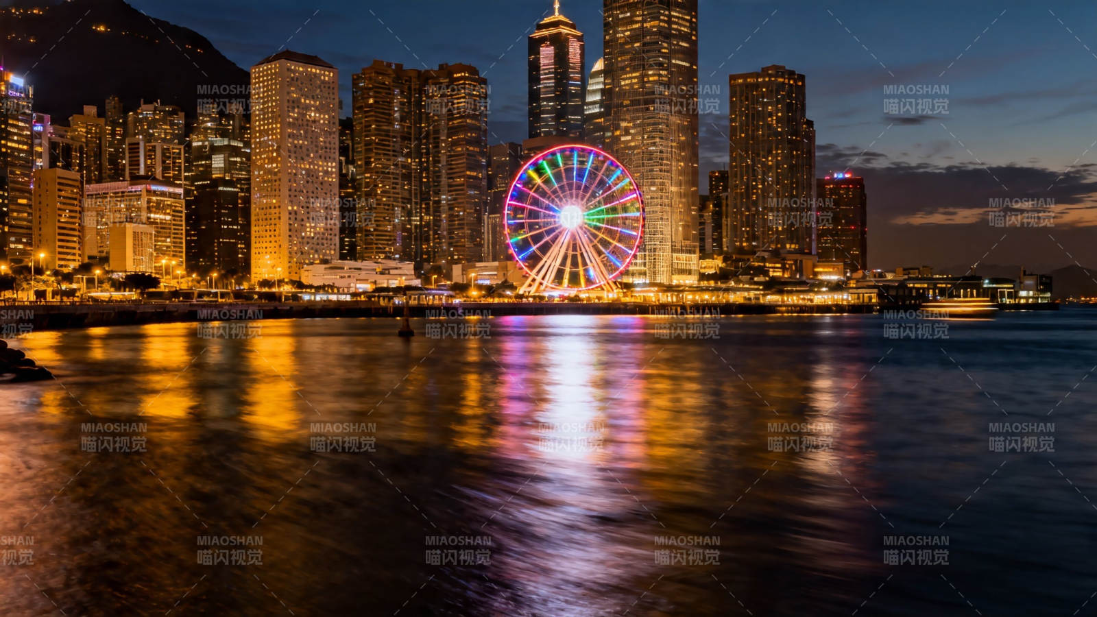 香港夜景 摩天轮璀璨图片