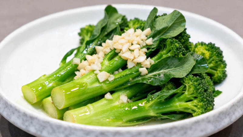 蒜蓉西兰花 翠绿清香诱人图片