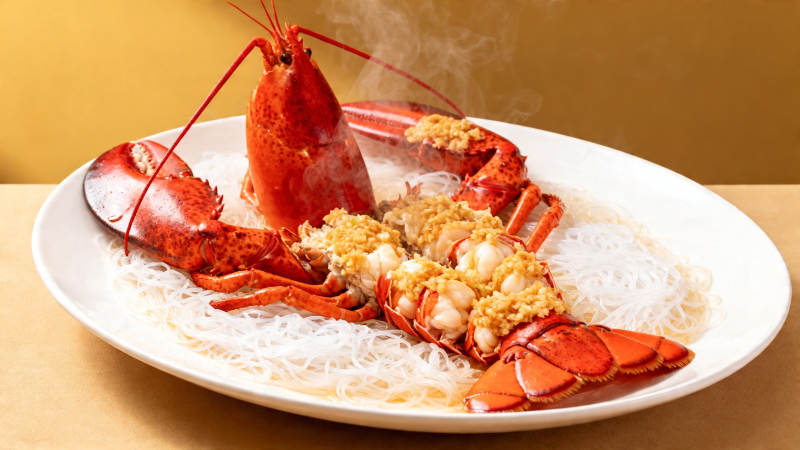 蒜蓉粉丝蒸龙虾图片