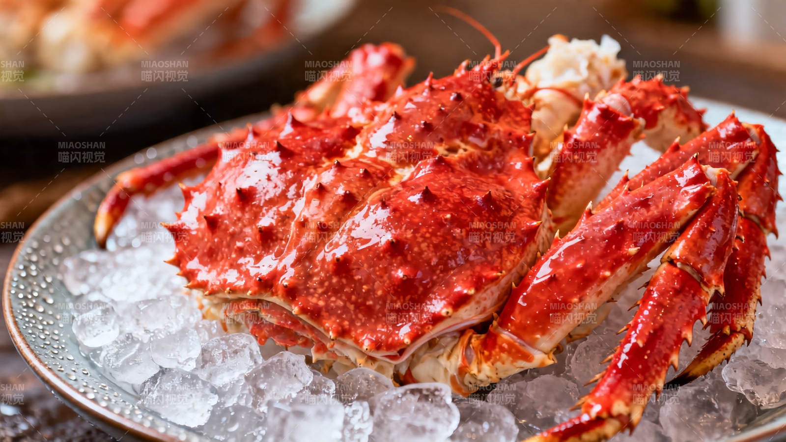 冰镇帝王蟹 鲜红诱人图片