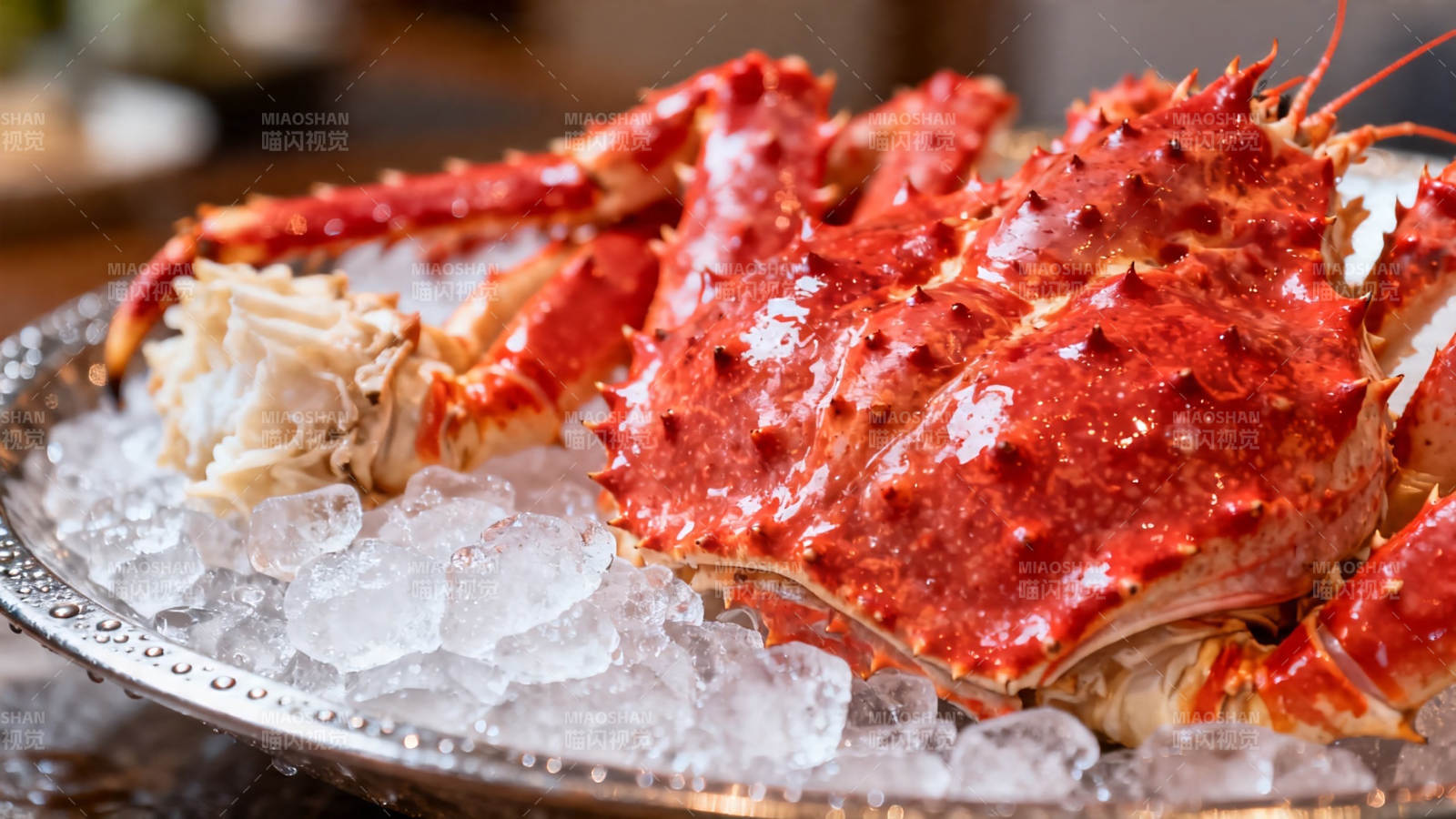 冰镇帝王蟹 鲜红诱人图片