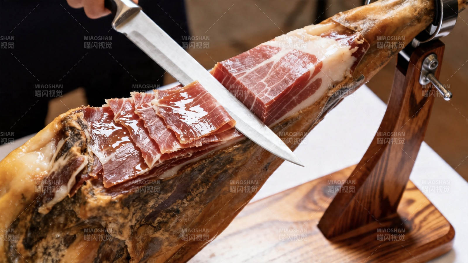 切火腿 刀锋下的美味艺术图片