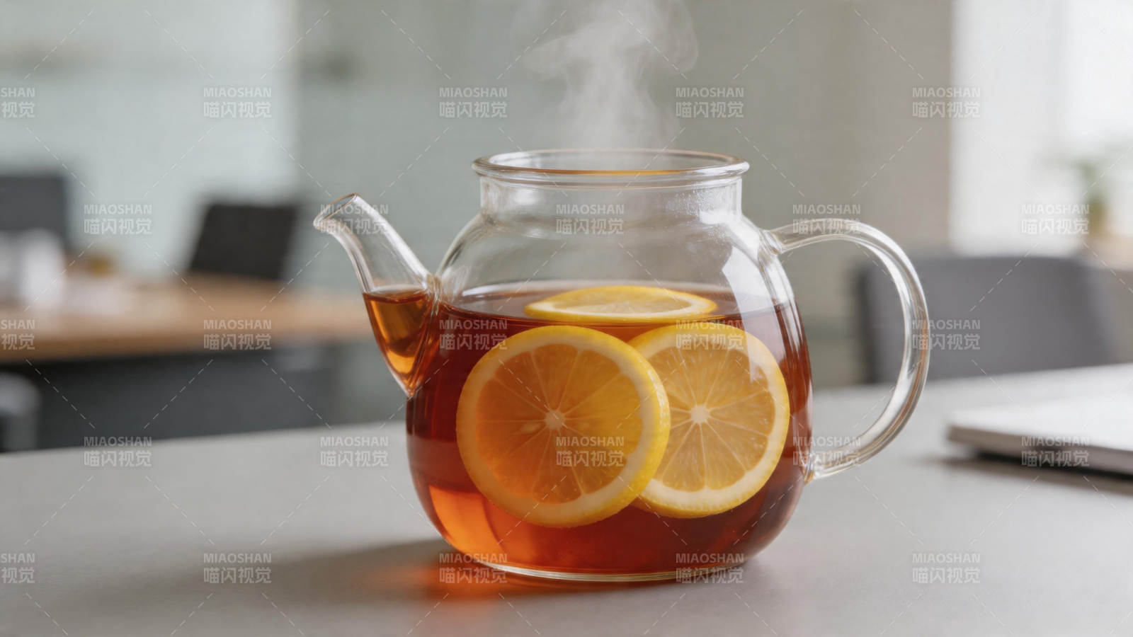 热柠檬茶 暖身又提神图片