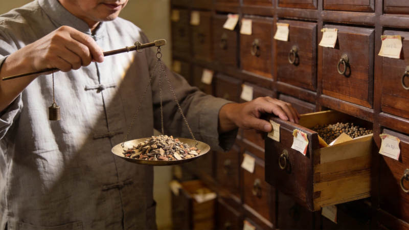 中药师称药配伍图片