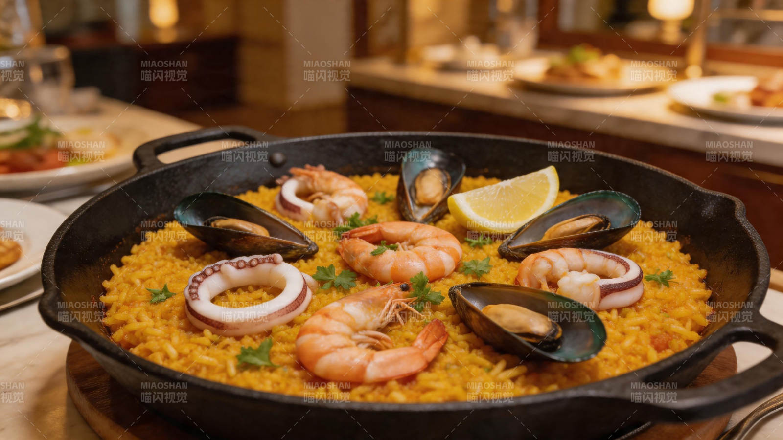 海鲜烩饭 鲜美诱人图片