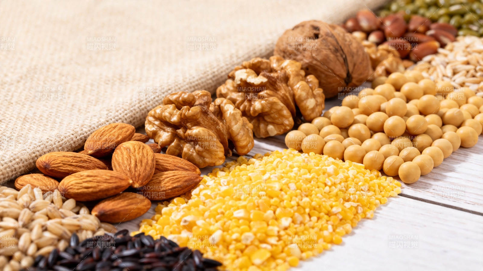 五谷坚果健康膳食图图片