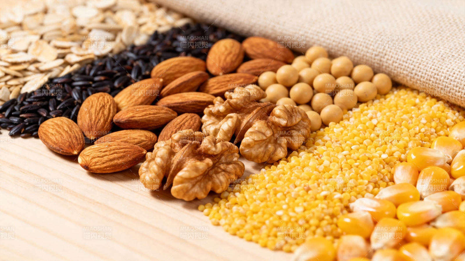 五谷坚果营养组合图片