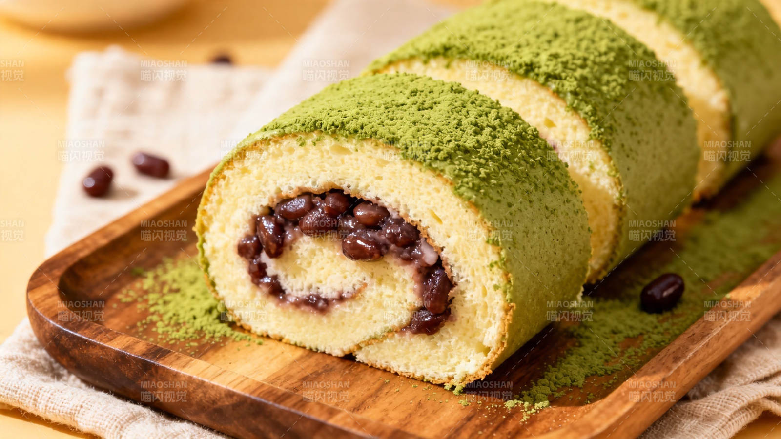 抹茶红豆卷 香甜软糯诱人图片