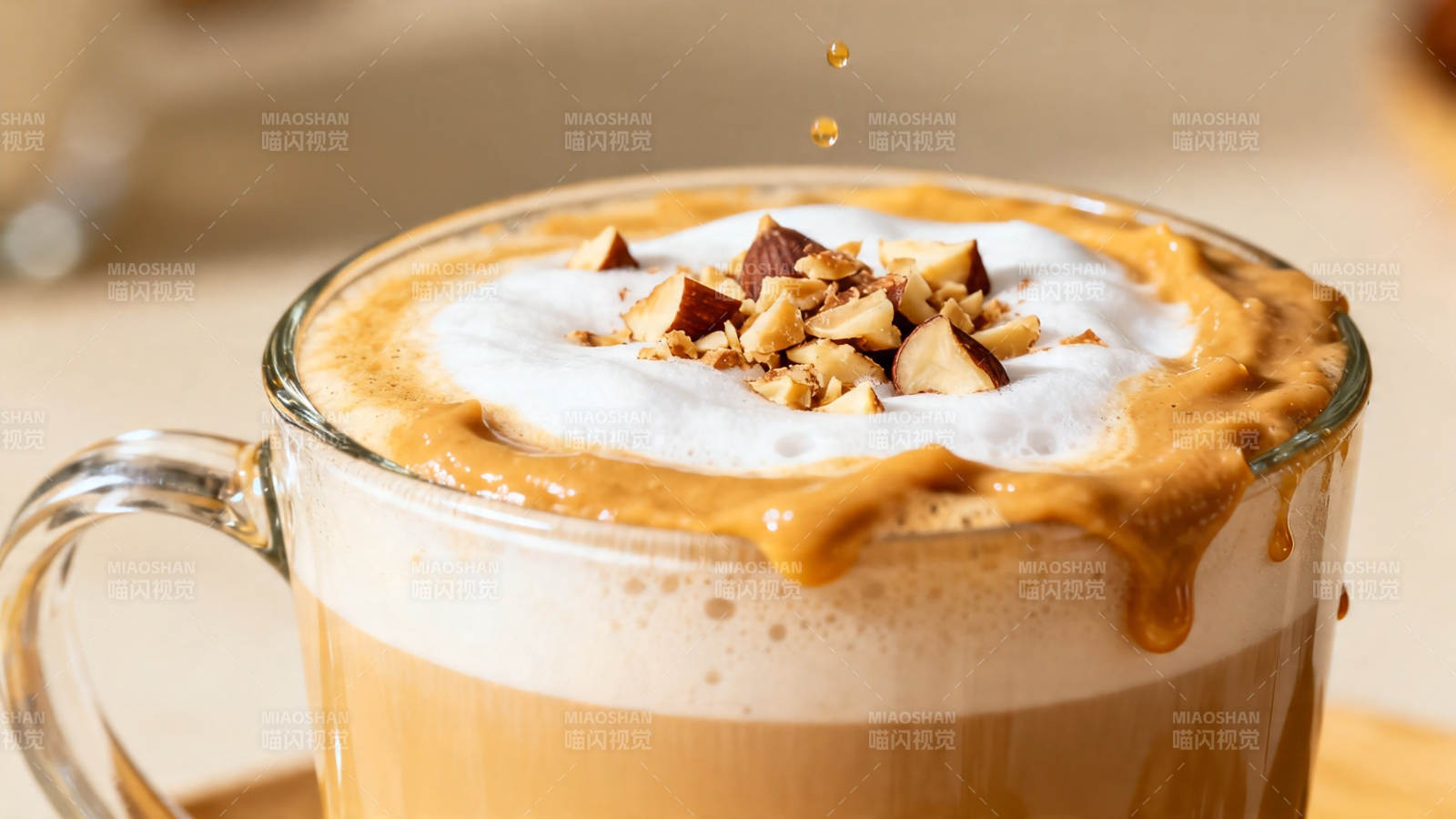 坚果奶盖咖啡 香浓诱人图片