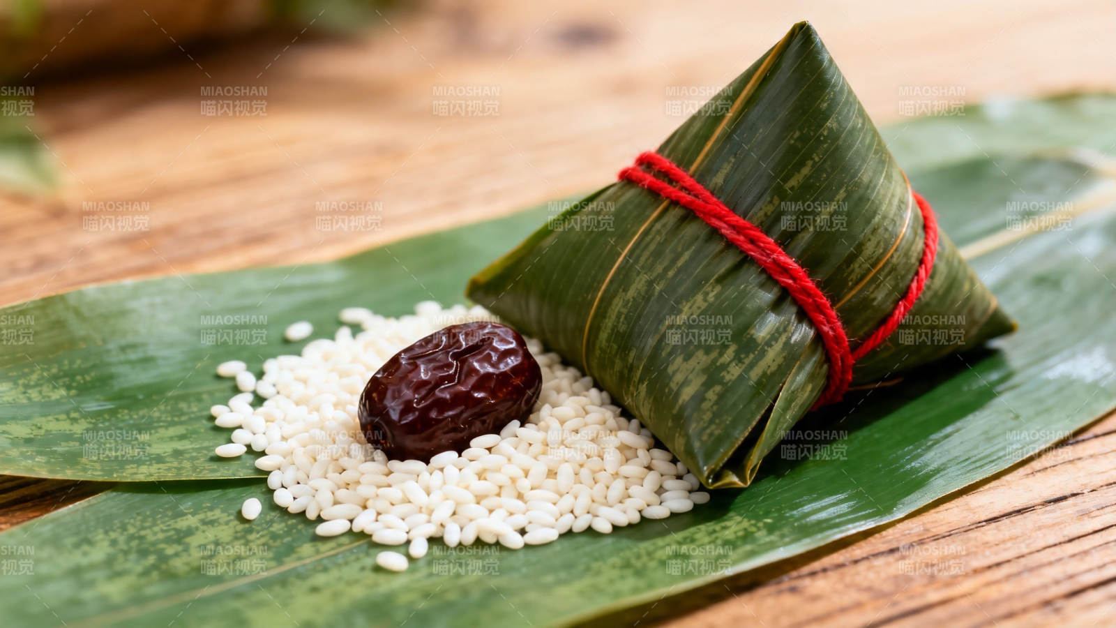 粽叶飘香 红枣糯米迎端午图片