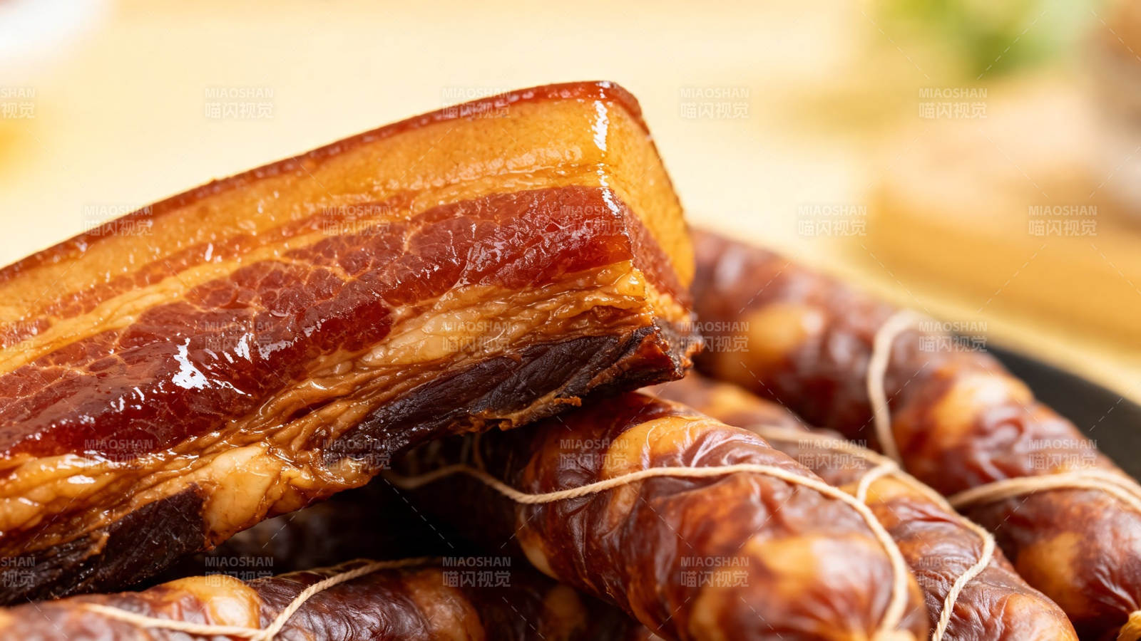 腊肉香肠 年味十足图片
