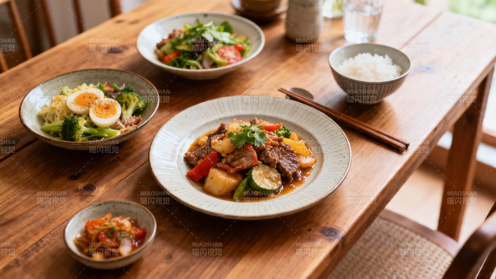 家常美味 温馨餐桌时光图片