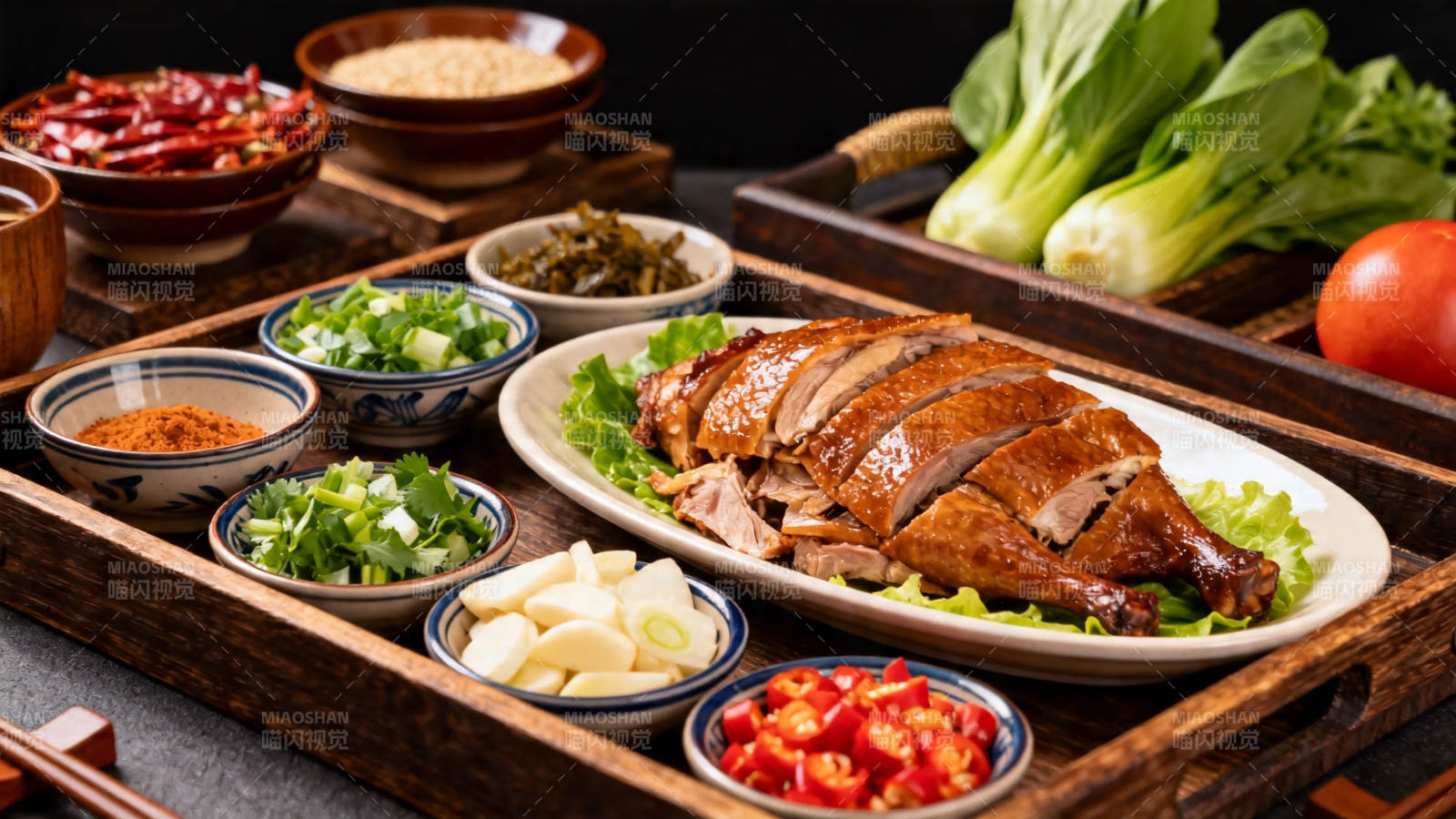 烤鸭配时蔬 色香味俱全图片