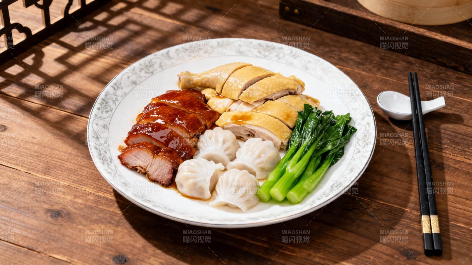 粤式拼盘 烧味 白切鸡 虾饺 菜心图片