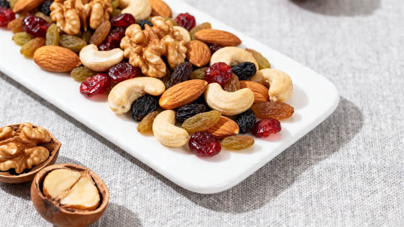 坚果果干混合拼盘图片