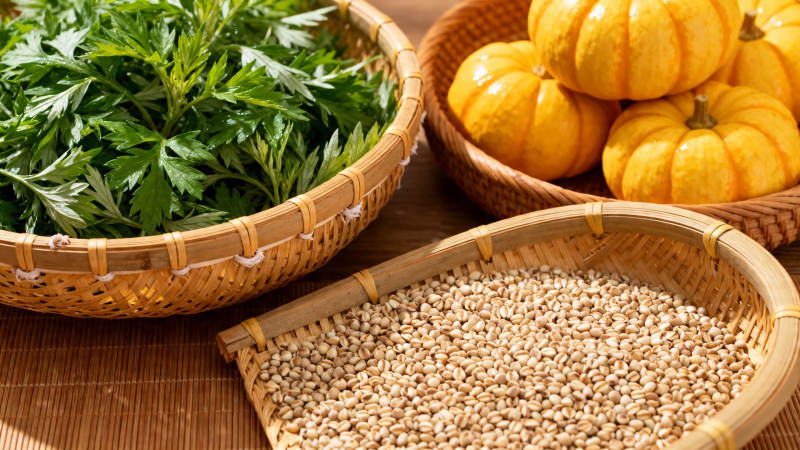 秋收三样 艾草 南瓜 薏米图片