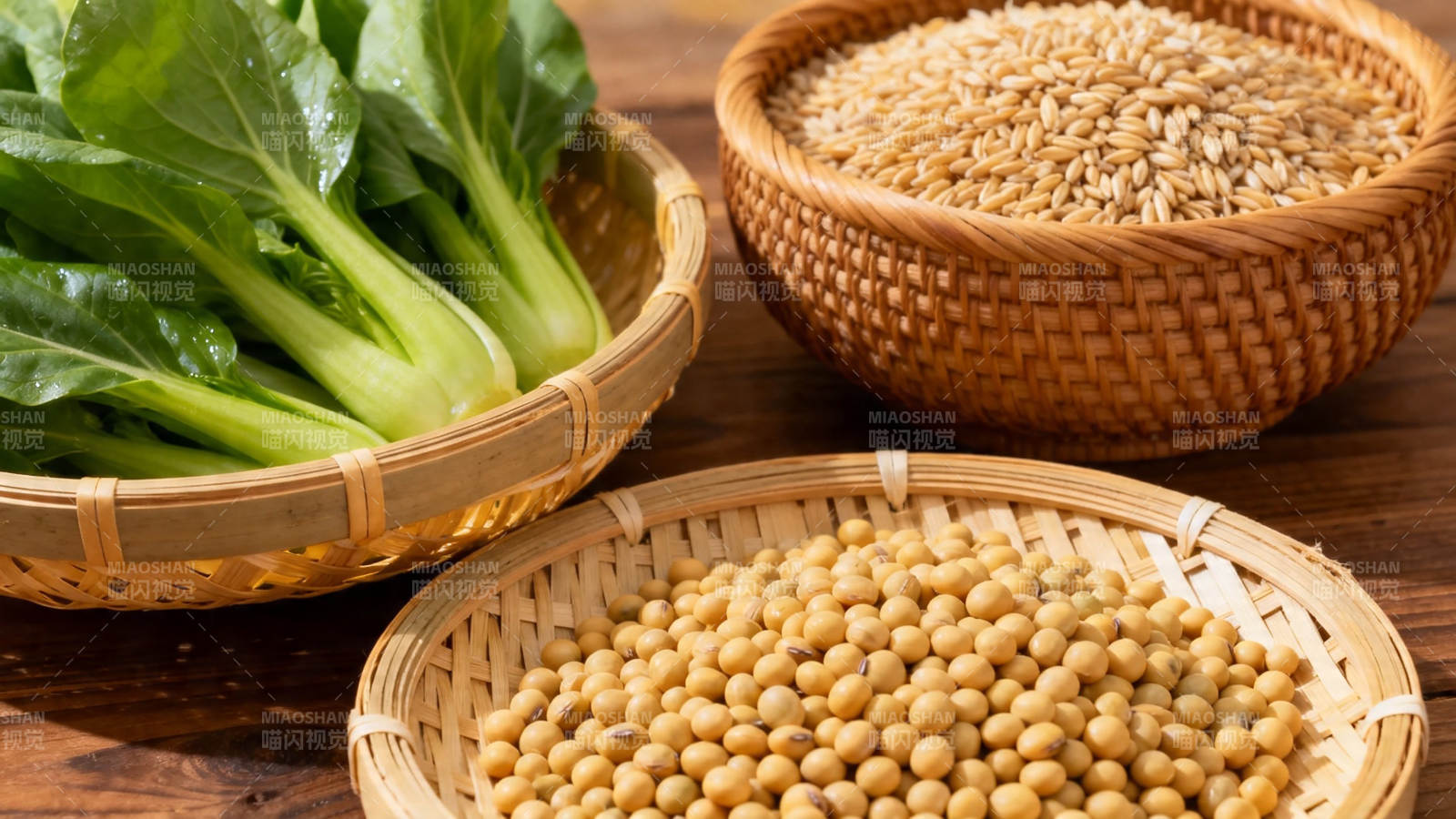 篮中青菜豆麦香图片