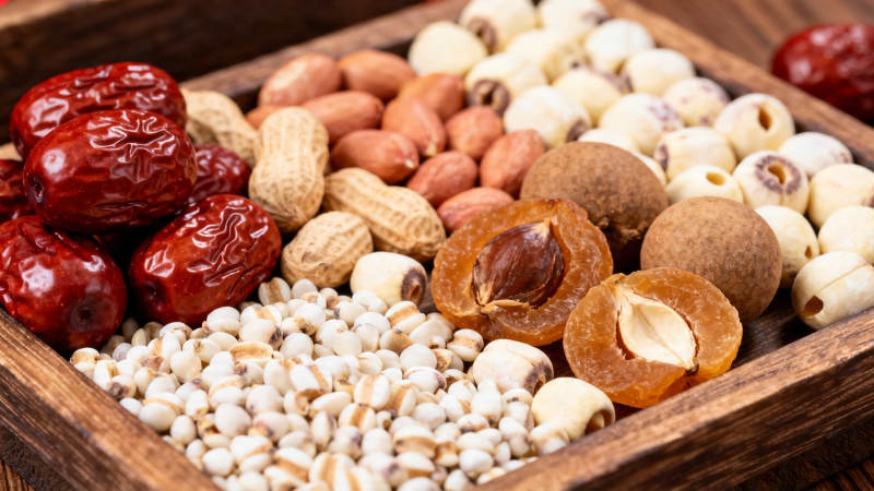 养生食材拼盘 红枣莲子桂圆图片