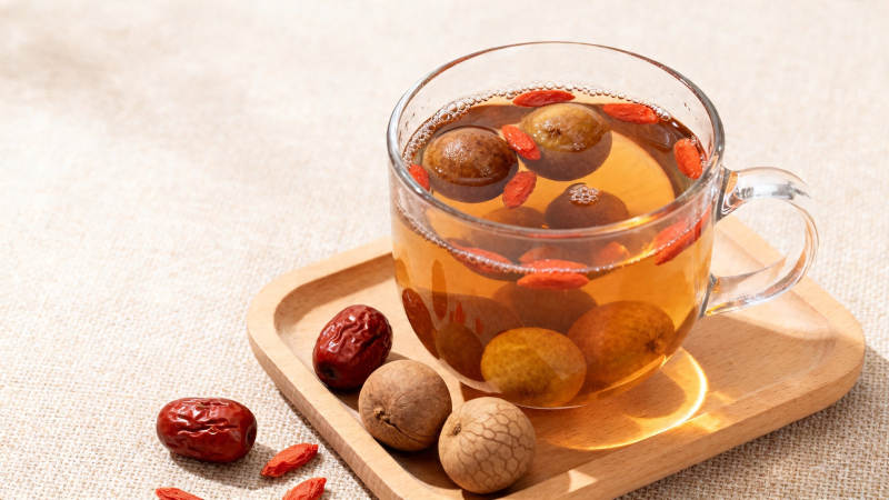 红枣桂圆枸杞养生茶图片