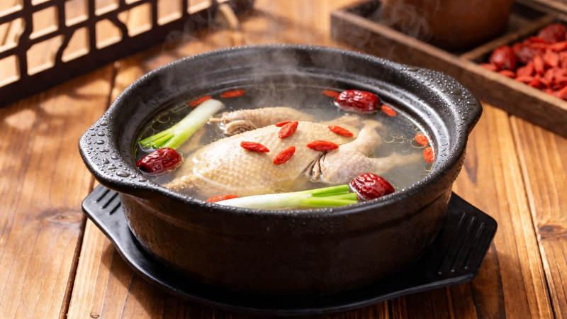 枸杞炖鸡 养生暖胃佳品图片