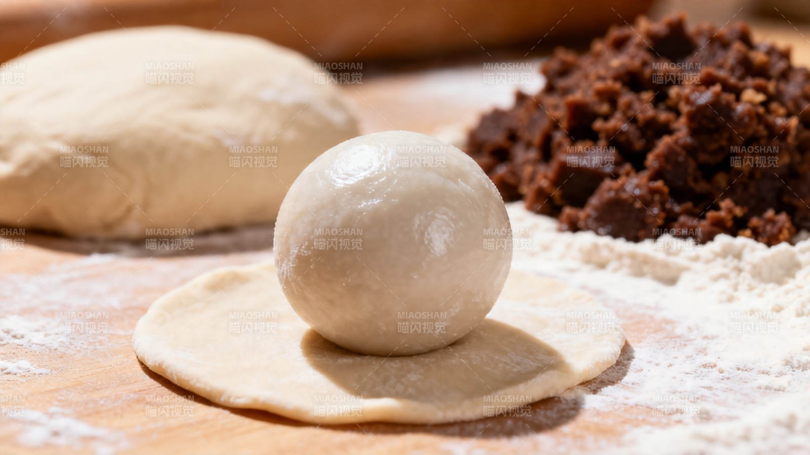 面团包馅 手工点心制作中图片