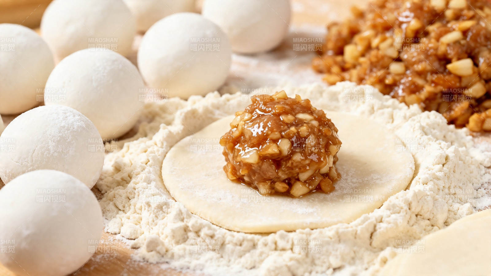 包馅面团 手工点心制作中图片