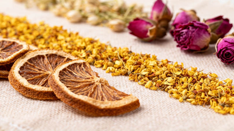 干花橙片静物图图片