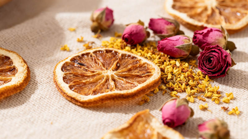 干花橙片香薰静物图图片