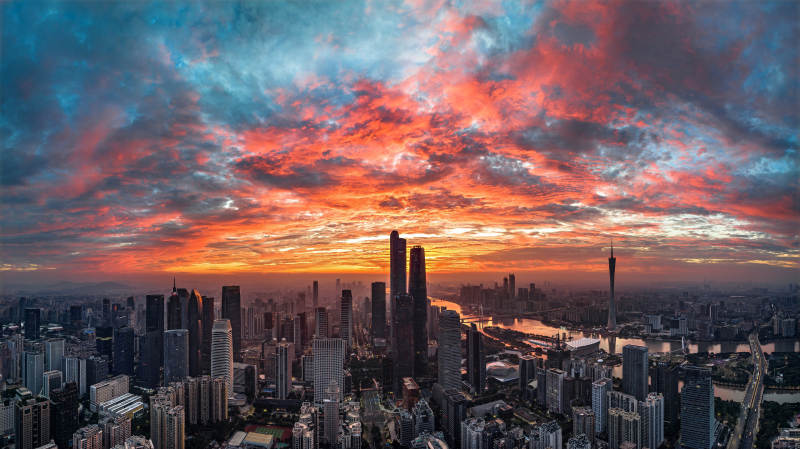 广州日落 云霞映城天际线图片