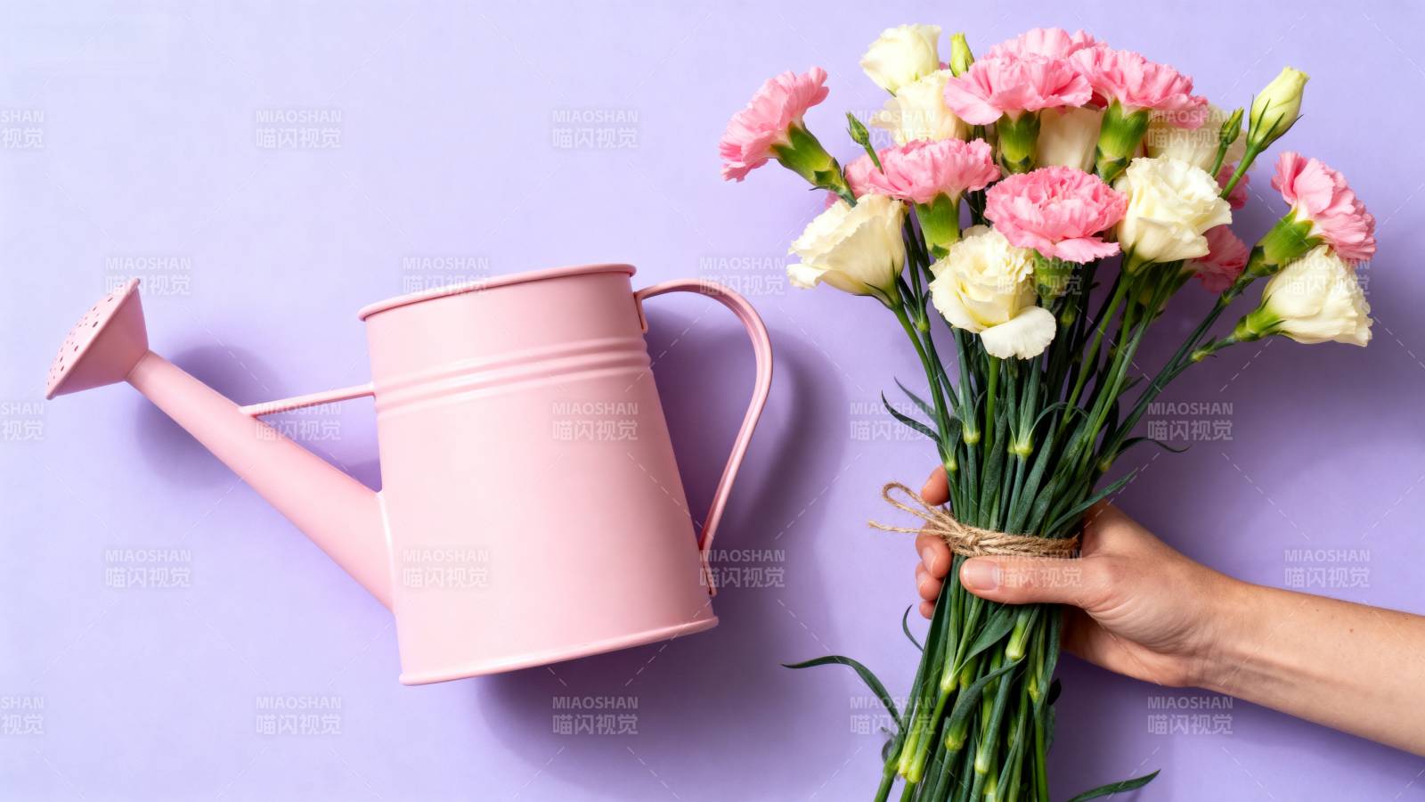 粉壶伴花束 温柔春日景图片