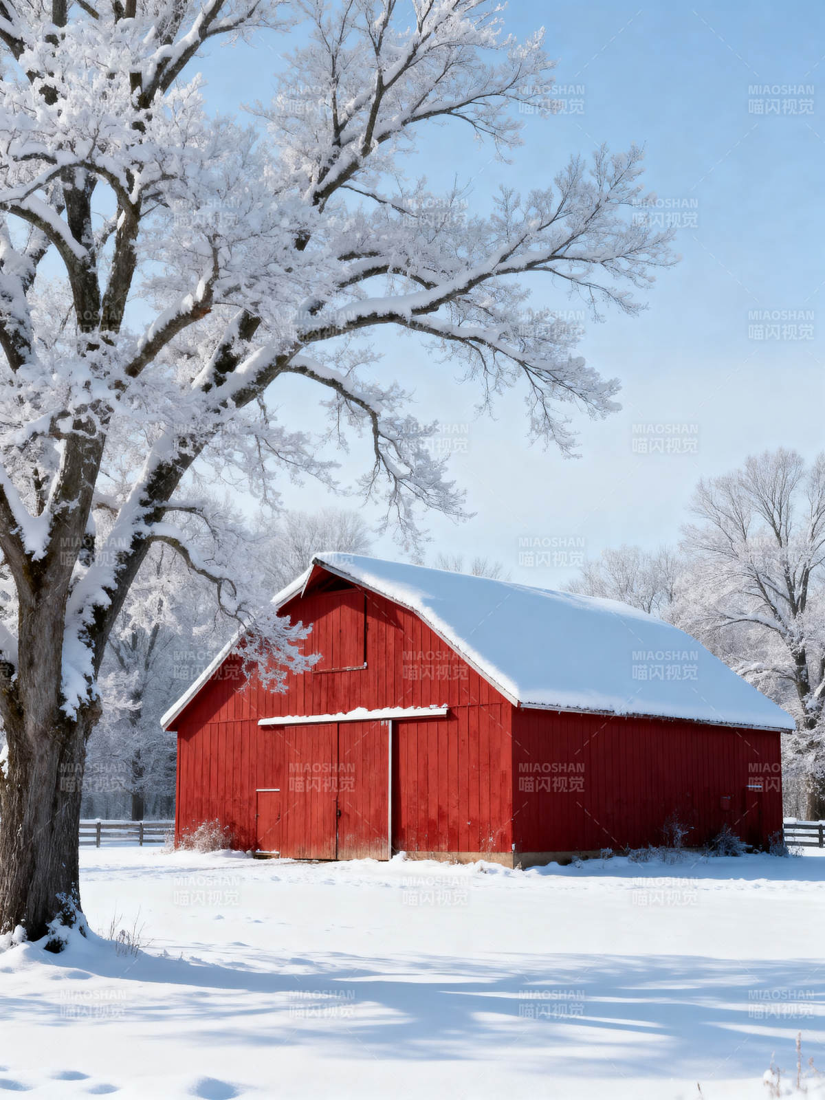 雪覆红 barn 冬日静谧景图片