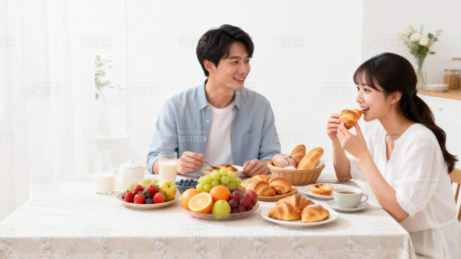 情侣早餐时光 温馨甜蜜图片
