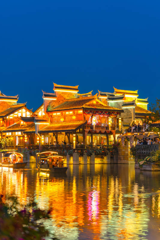 夜色水乡 灯火映古韵图片