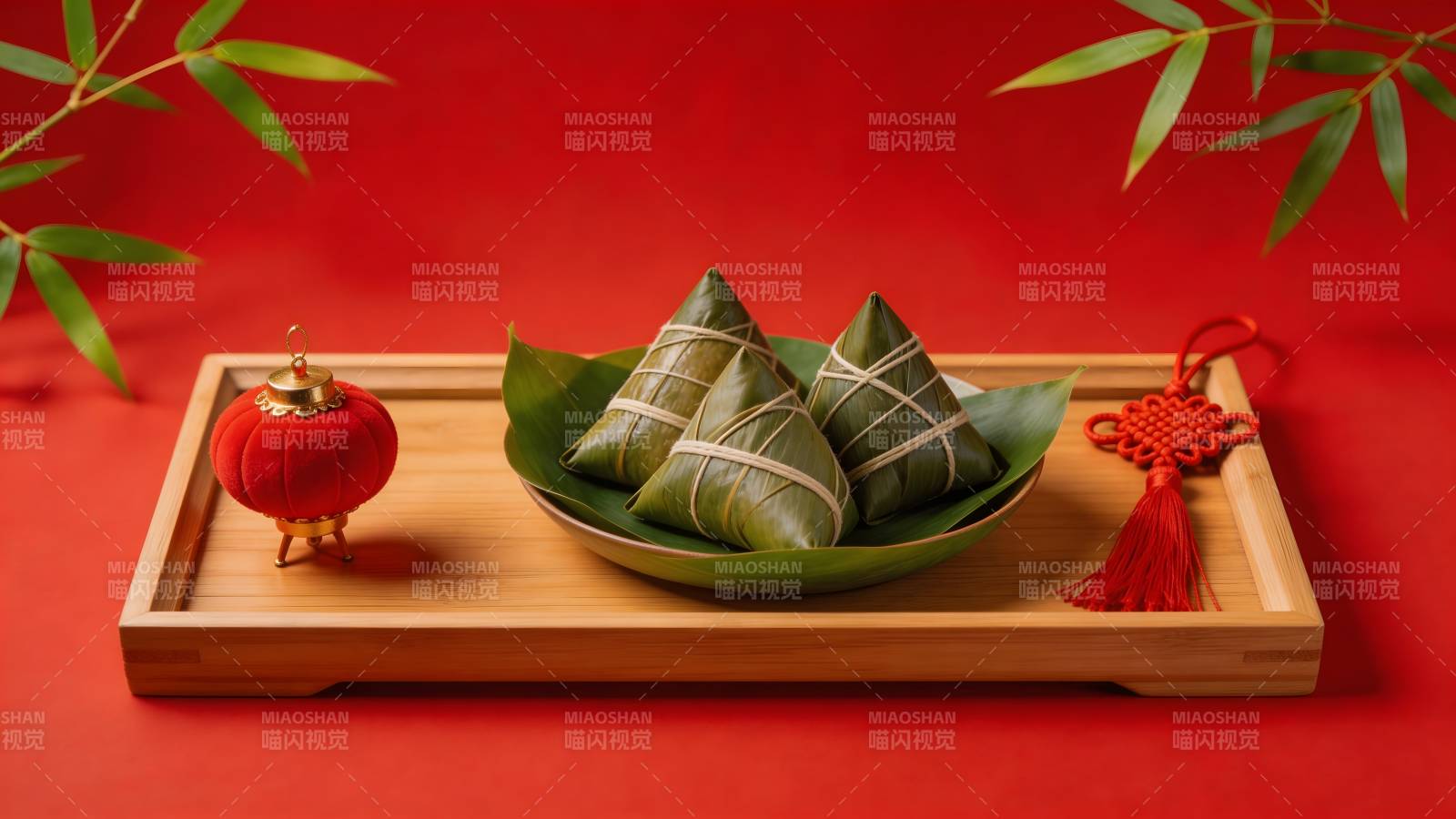 端午粽香 红盘竹影迎佳节图片